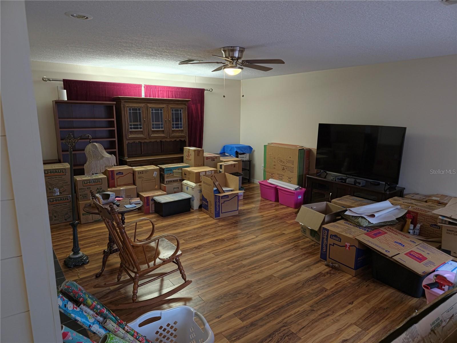 GOLFVIEW SUB - Residential