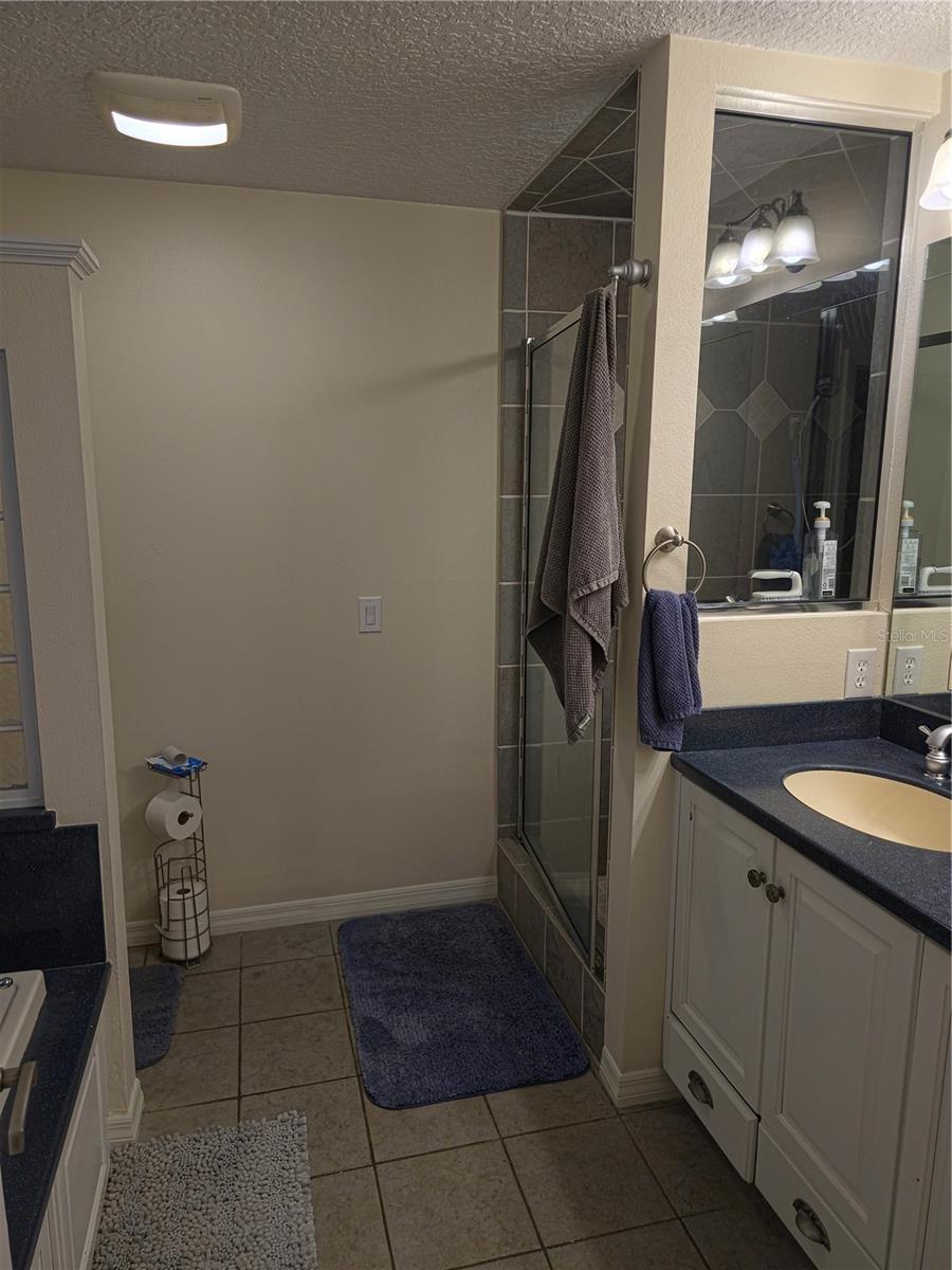 GOLFVIEW SUB - Residential