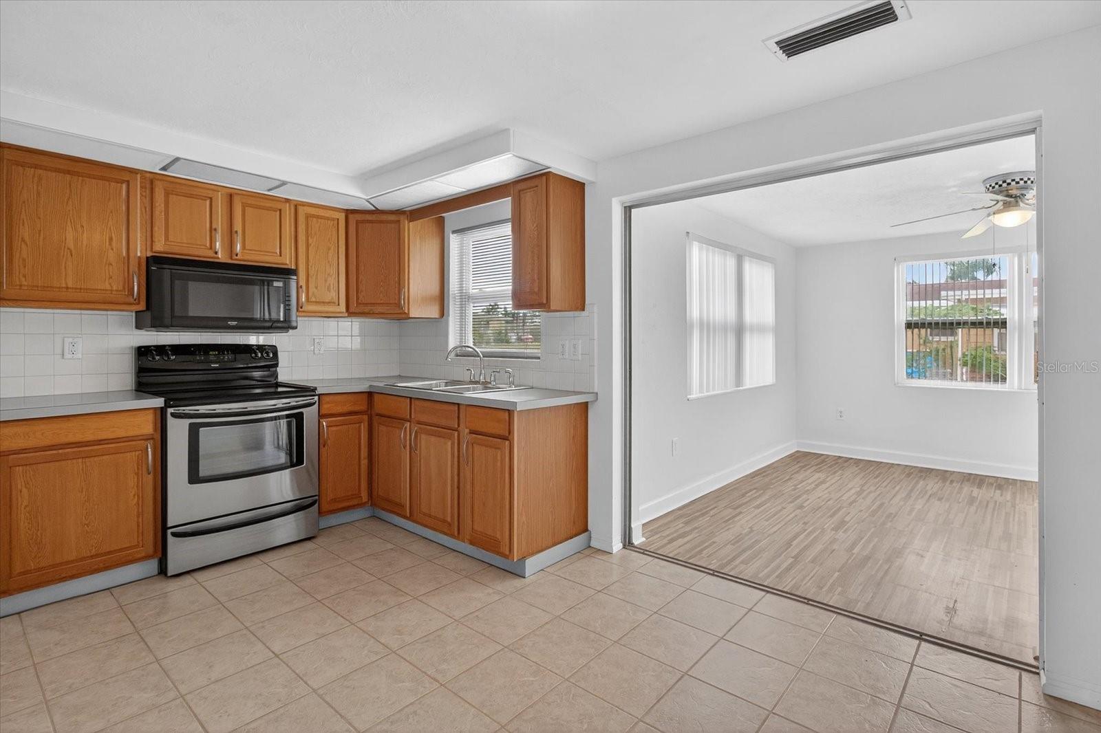 CREST RIDGE GARDENS - Residential