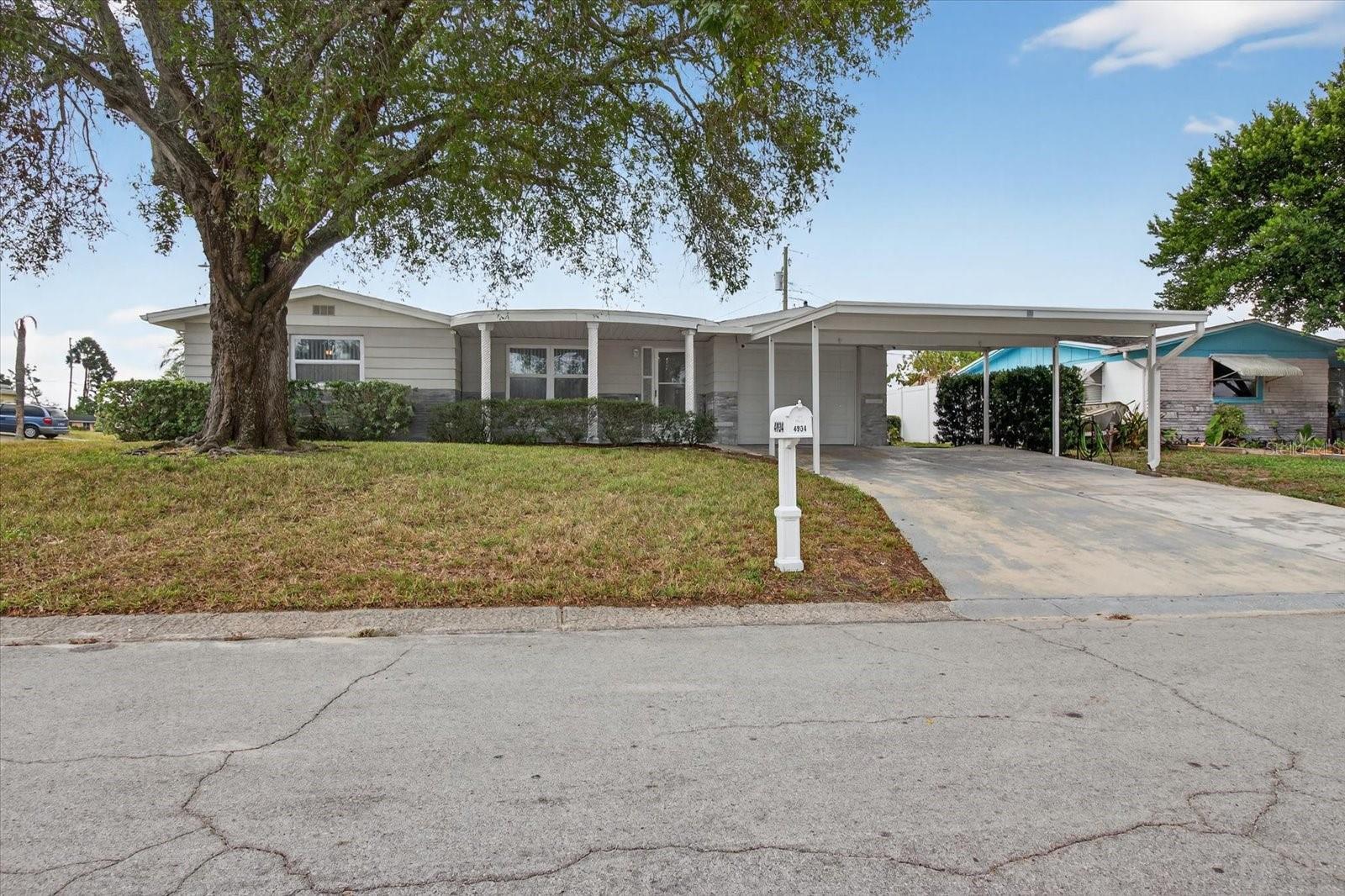 CREST RIDGE GARDENS - Residential