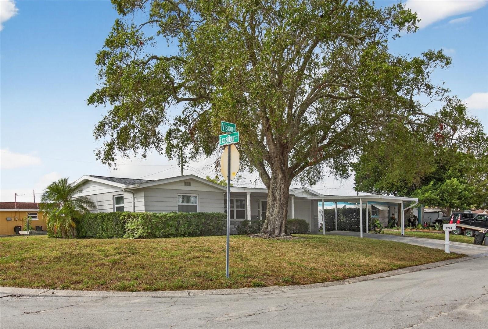 CREST RIDGE GARDENS - Residential