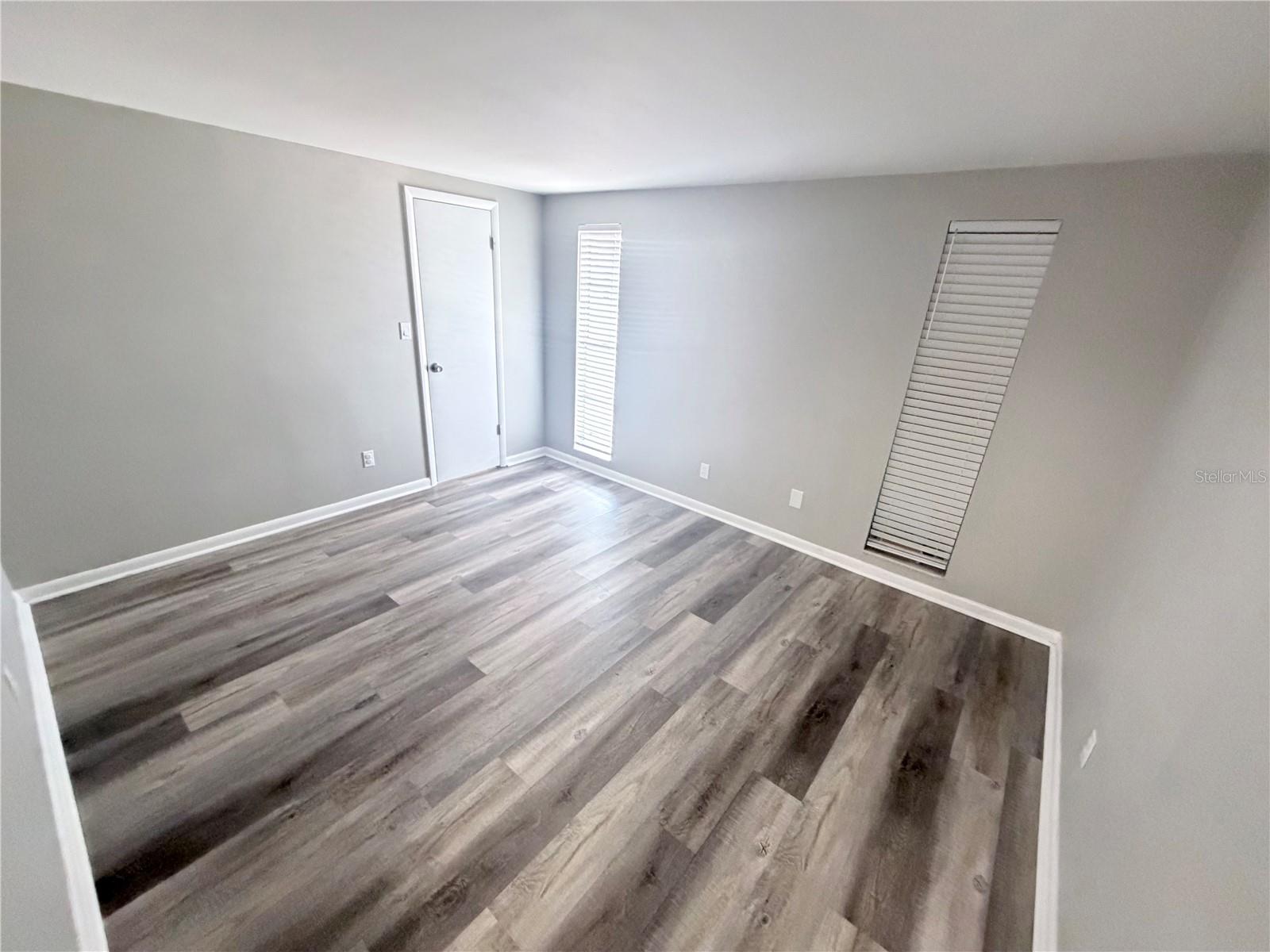 EMBASSY HILLS - Residential