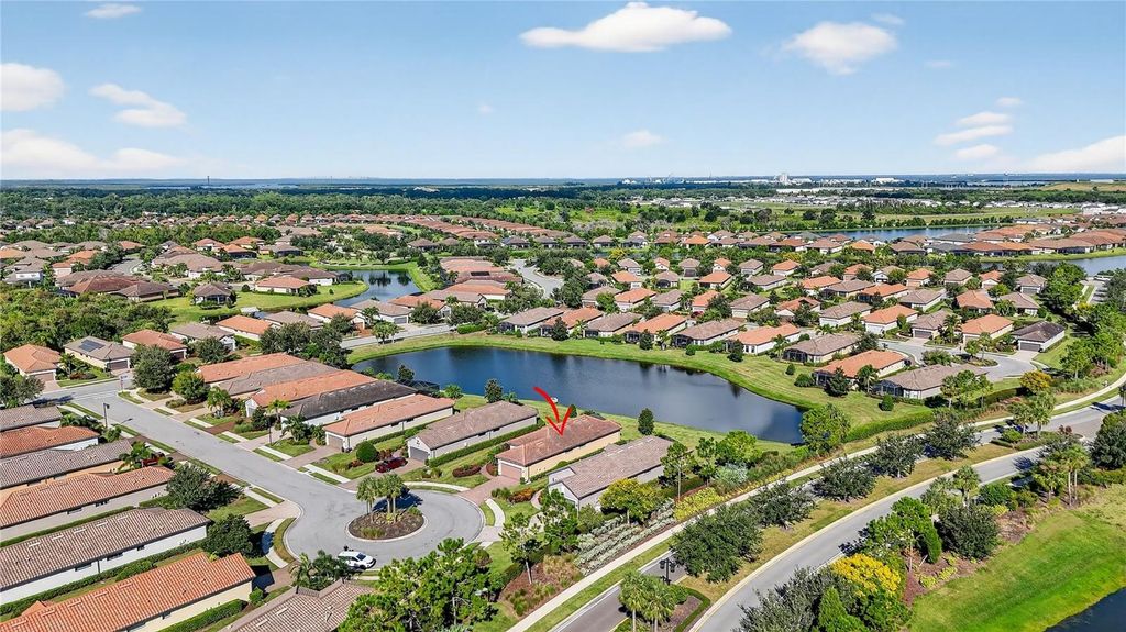 Photo of 4828 Heinman Cove, Palmetto, FL 34221 (MLS # A4666202)