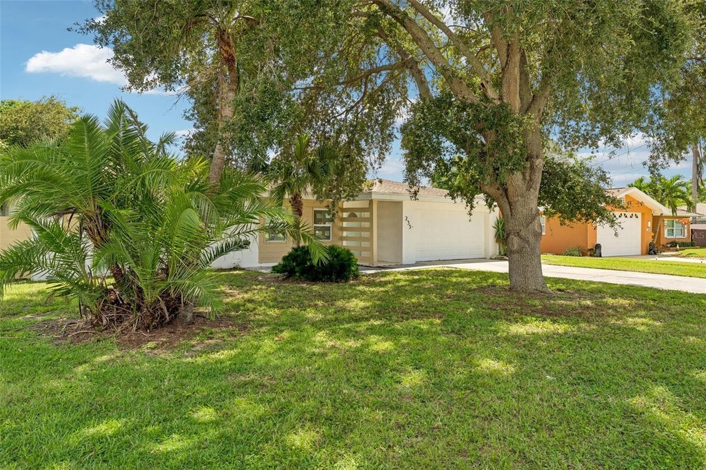 Photo of 235 Overbrook Drive E, Largo, FL 33770 (MLS # TB8549970)