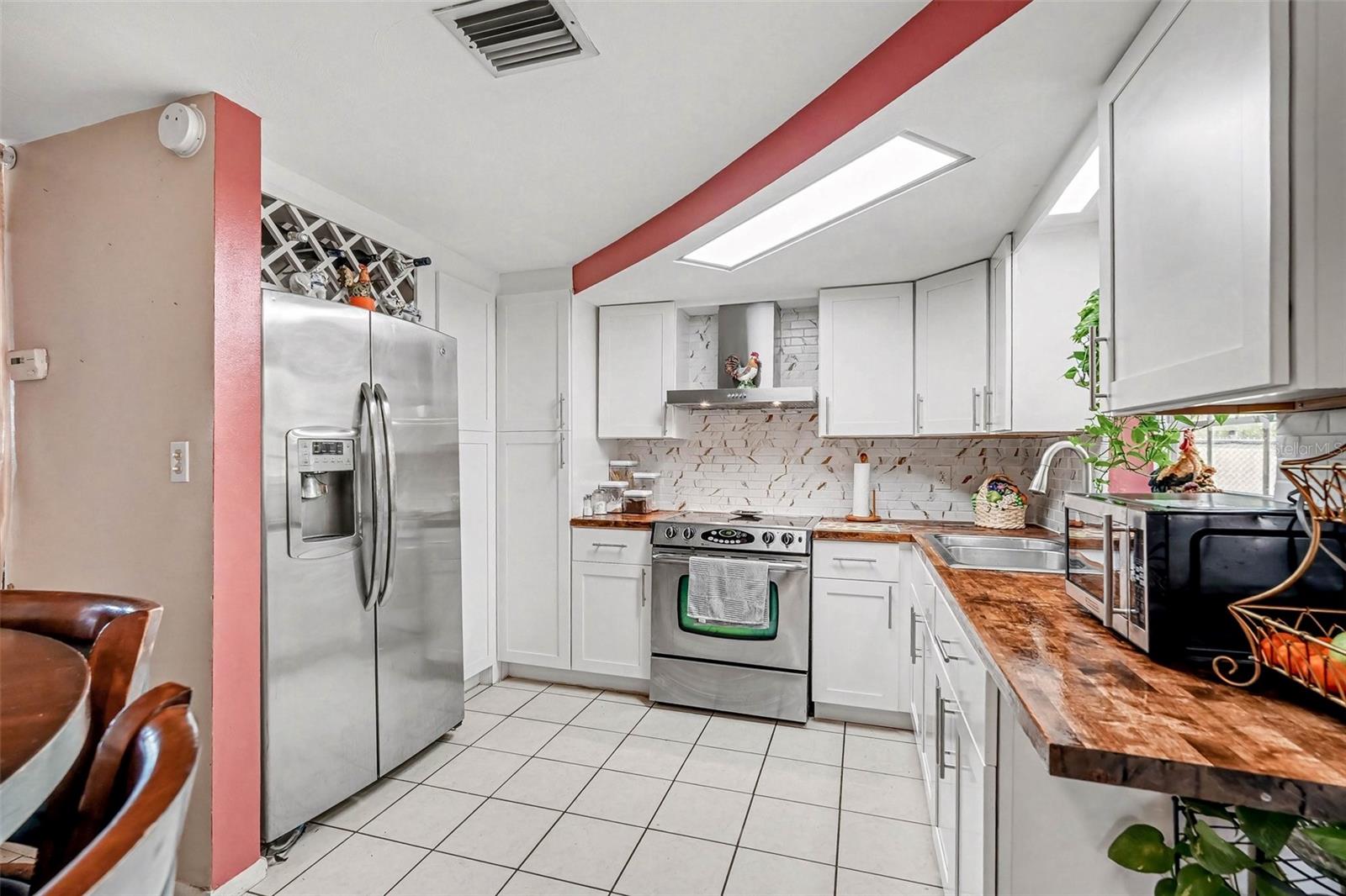 HOLIDAY LAKE ESTATES - Residential