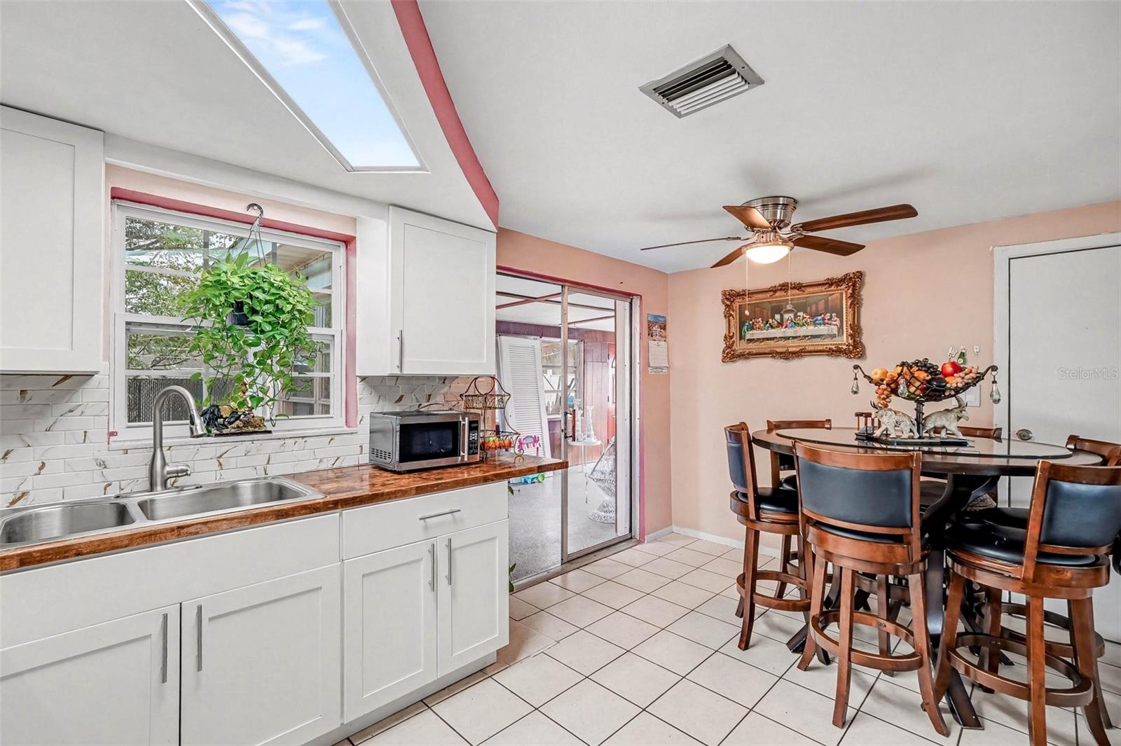 HOLIDAY LAKE ESTATES - Residential