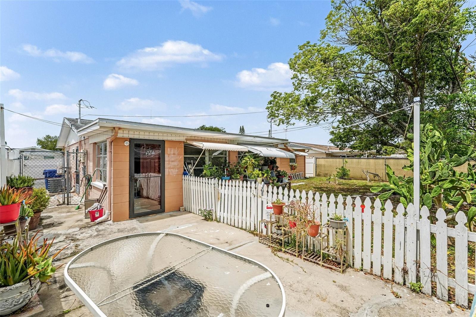 HOLIDAY LAKE ESTATES - Residential