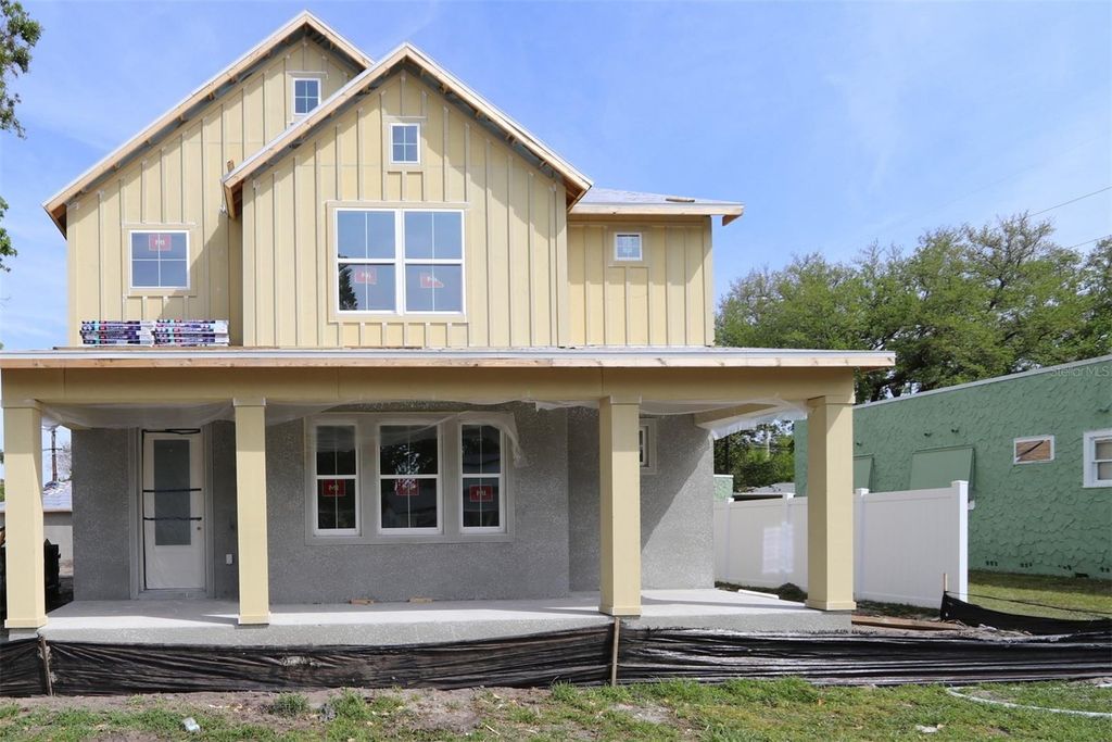 listing image 0