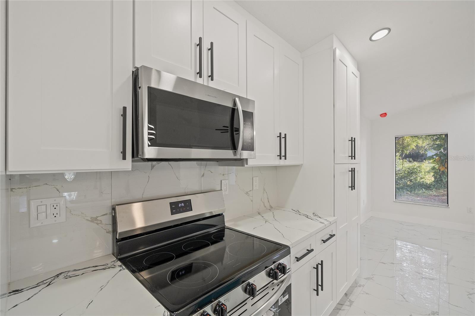 LUDLOW HEIGHTS - Residential Lease