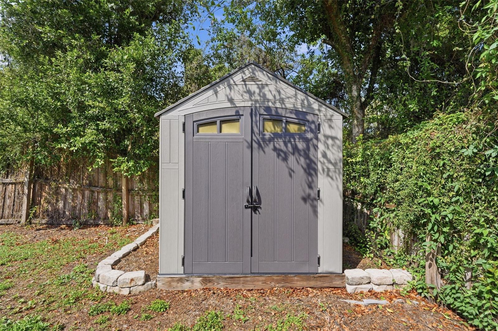 OAK MONT UNIT 10 - Residential