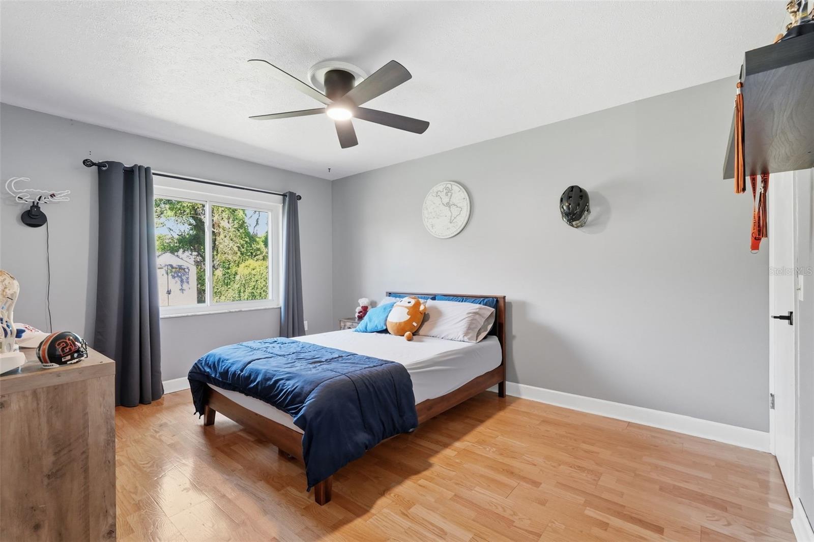 OAK MONT UNIT 10 - Residential