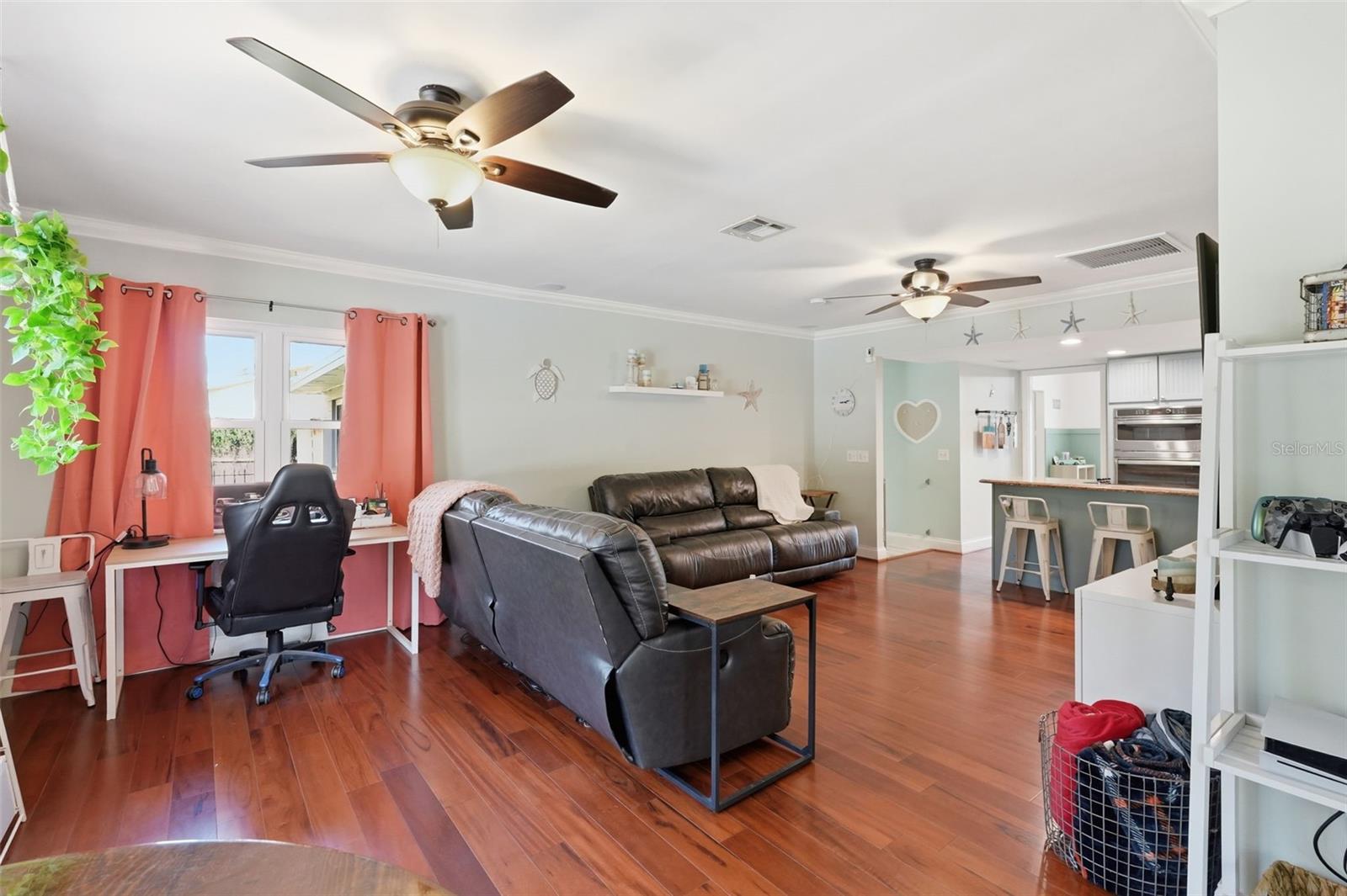 OAK MONT UNIT 10 - Residential