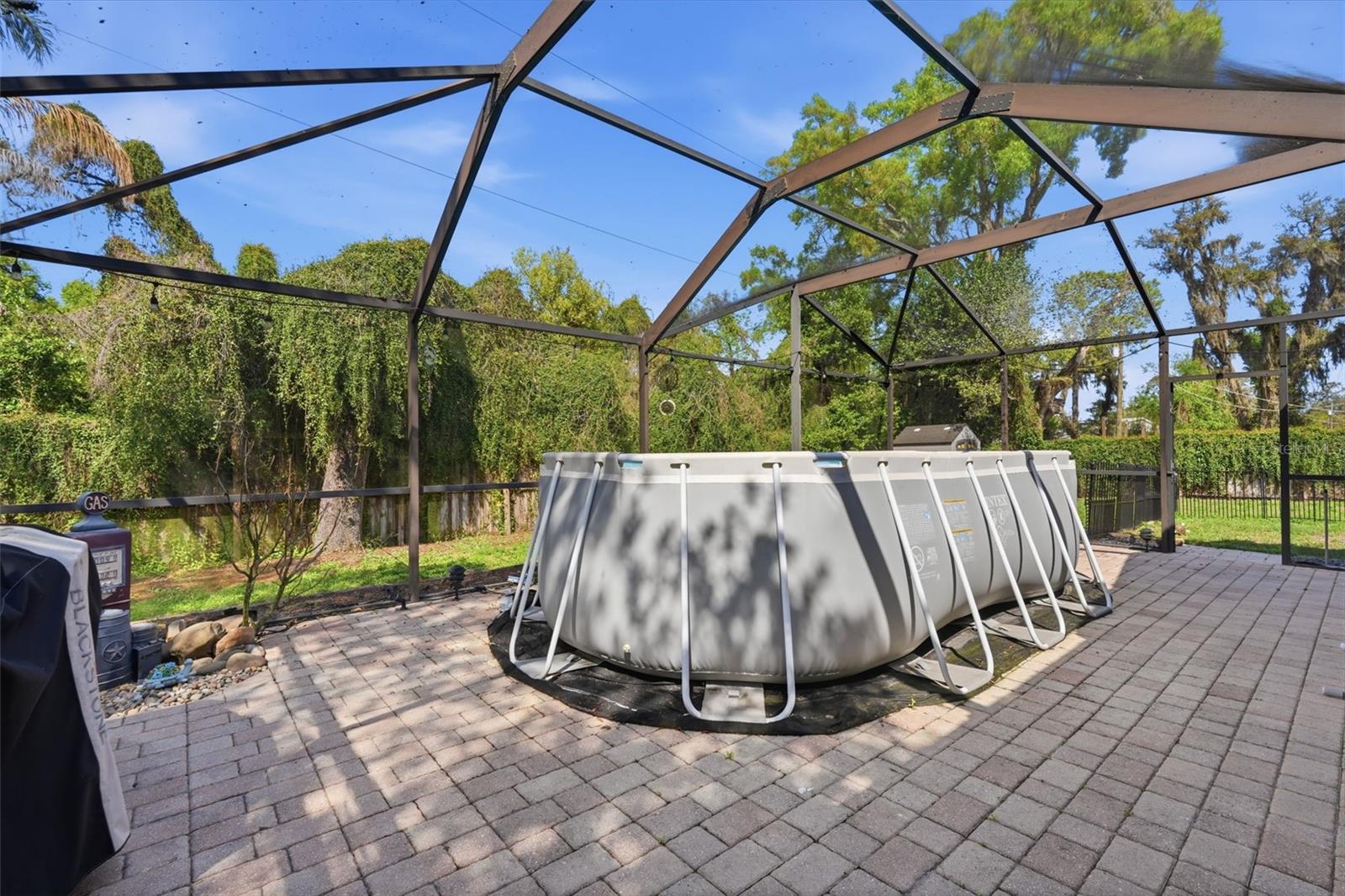 OAK MONT UNIT 10 - Residential