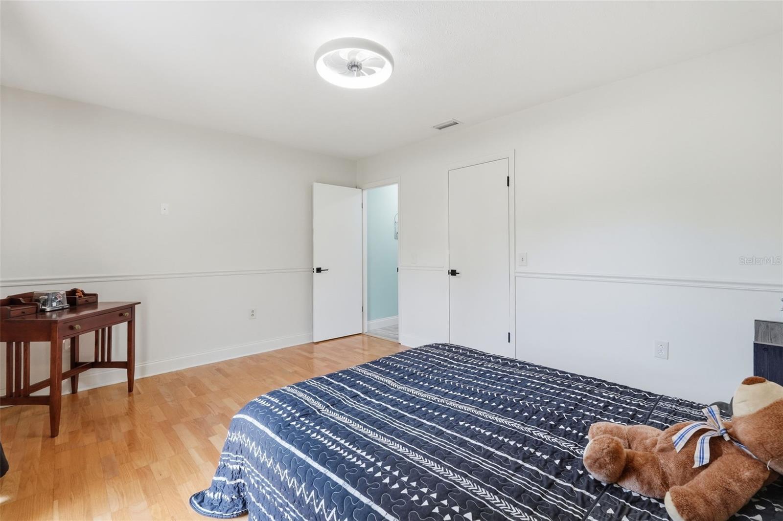 OAK MONT UNIT 10 - Residential