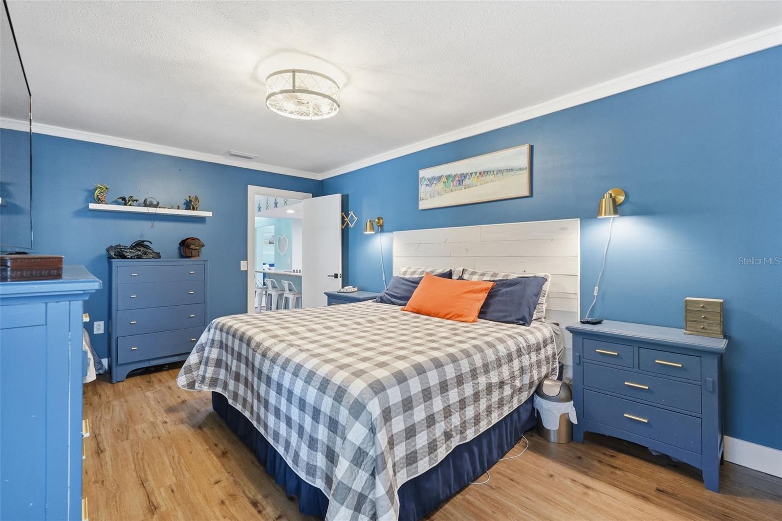 OAK MONT UNIT 10 - Residential