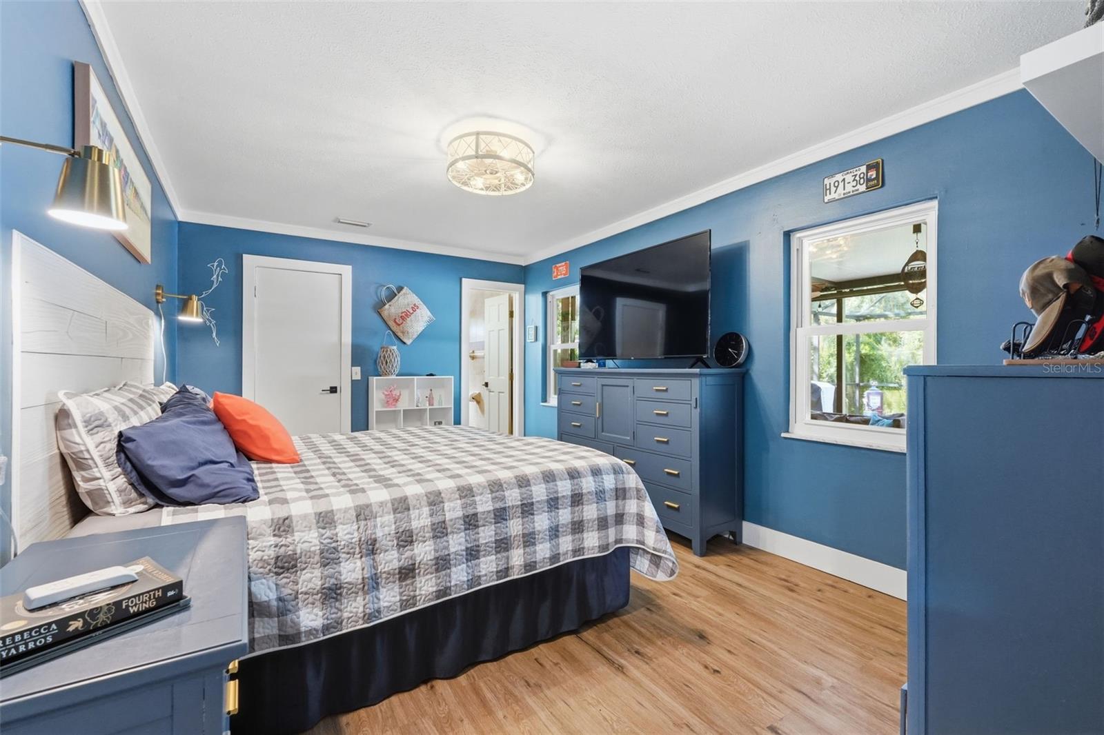 OAK MONT UNIT 10 - Residential