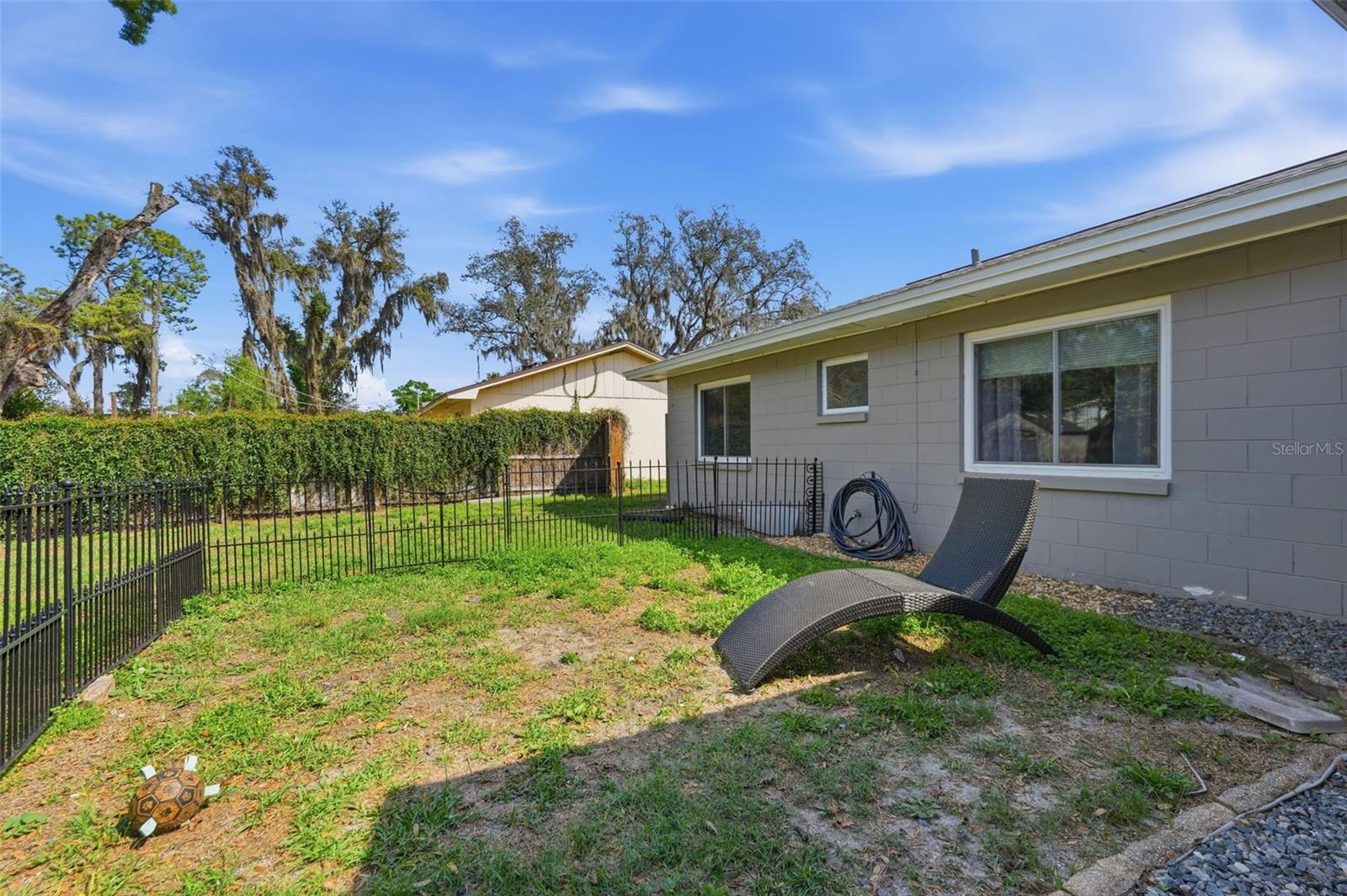 OAK MONT UNIT 10 - Residential