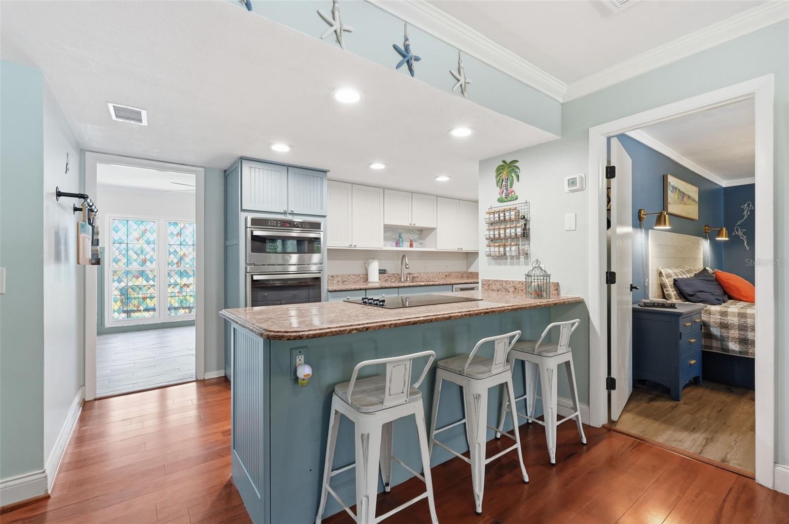 OAK MONT UNIT 10 - Residential