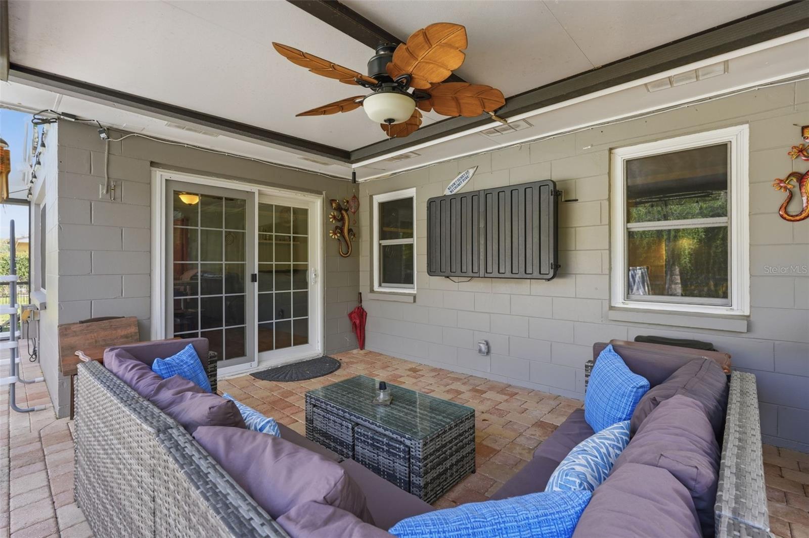 OAK MONT UNIT 10 - Residential