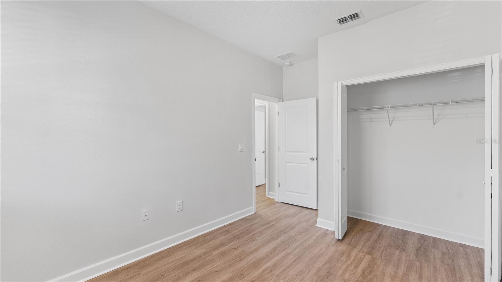 OAKS/MOSS PARK PH N2 & O - Residential