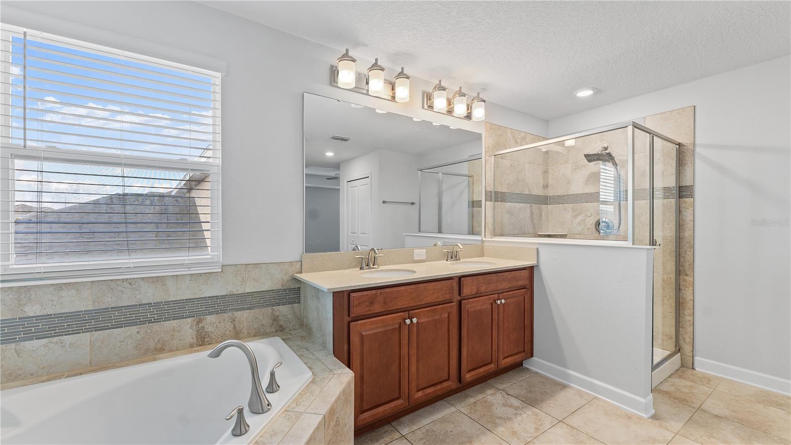 OAKS/MOSS PARK PH N2 & O - Residential