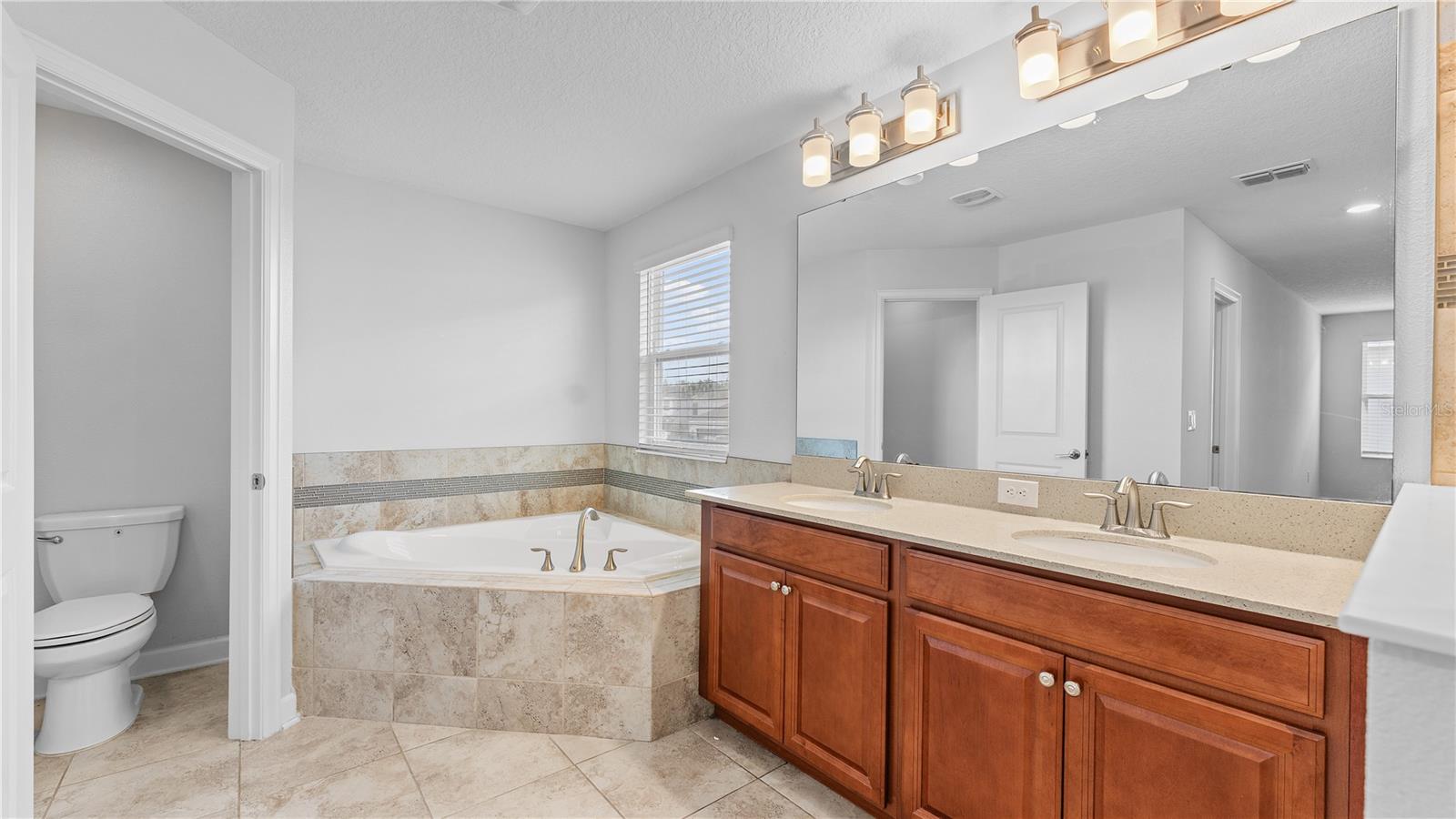 OAKS/MOSS PARK PH N2 & O - Residential