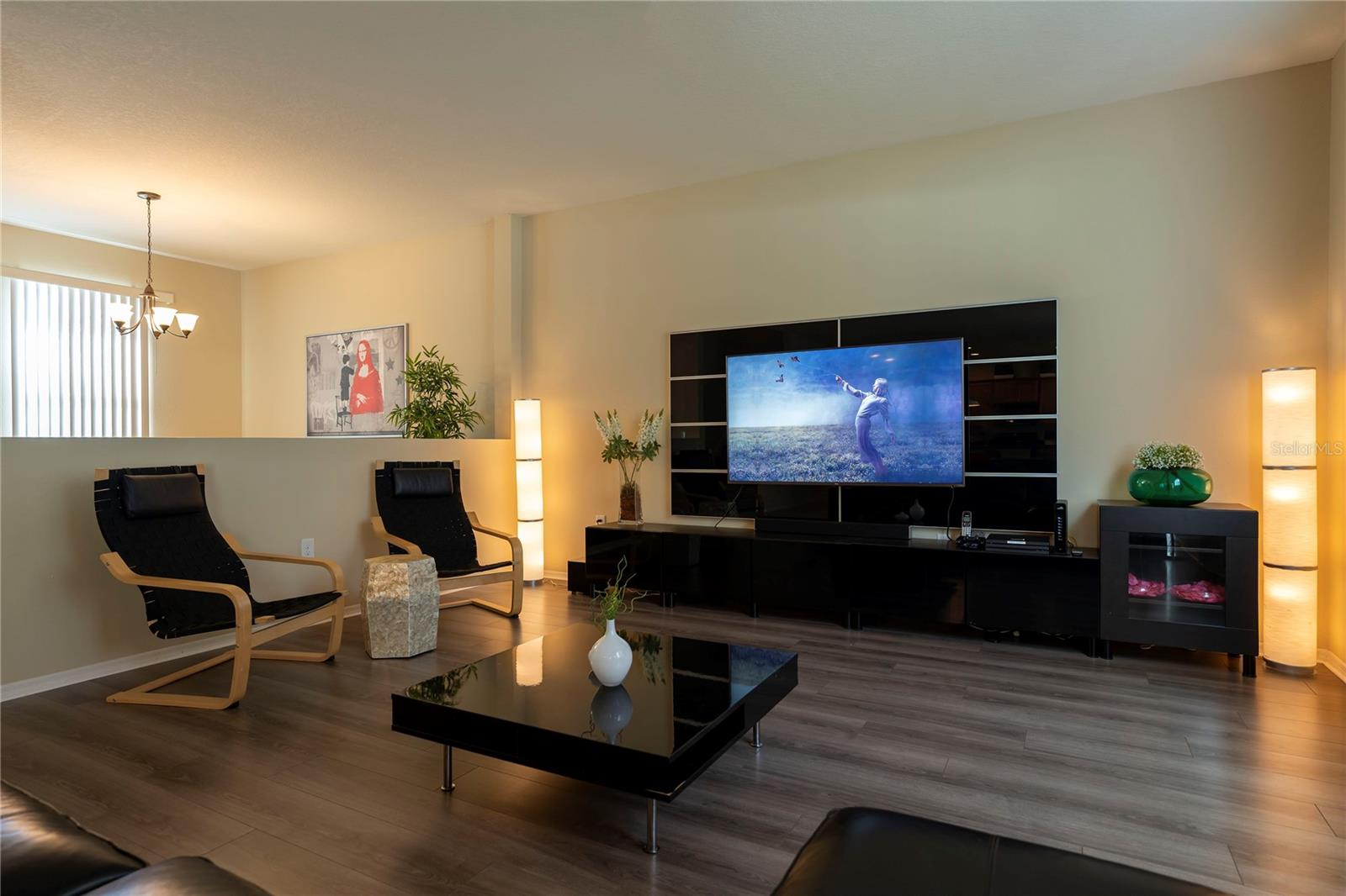 CRYSTAL COVE RESORT - Residential