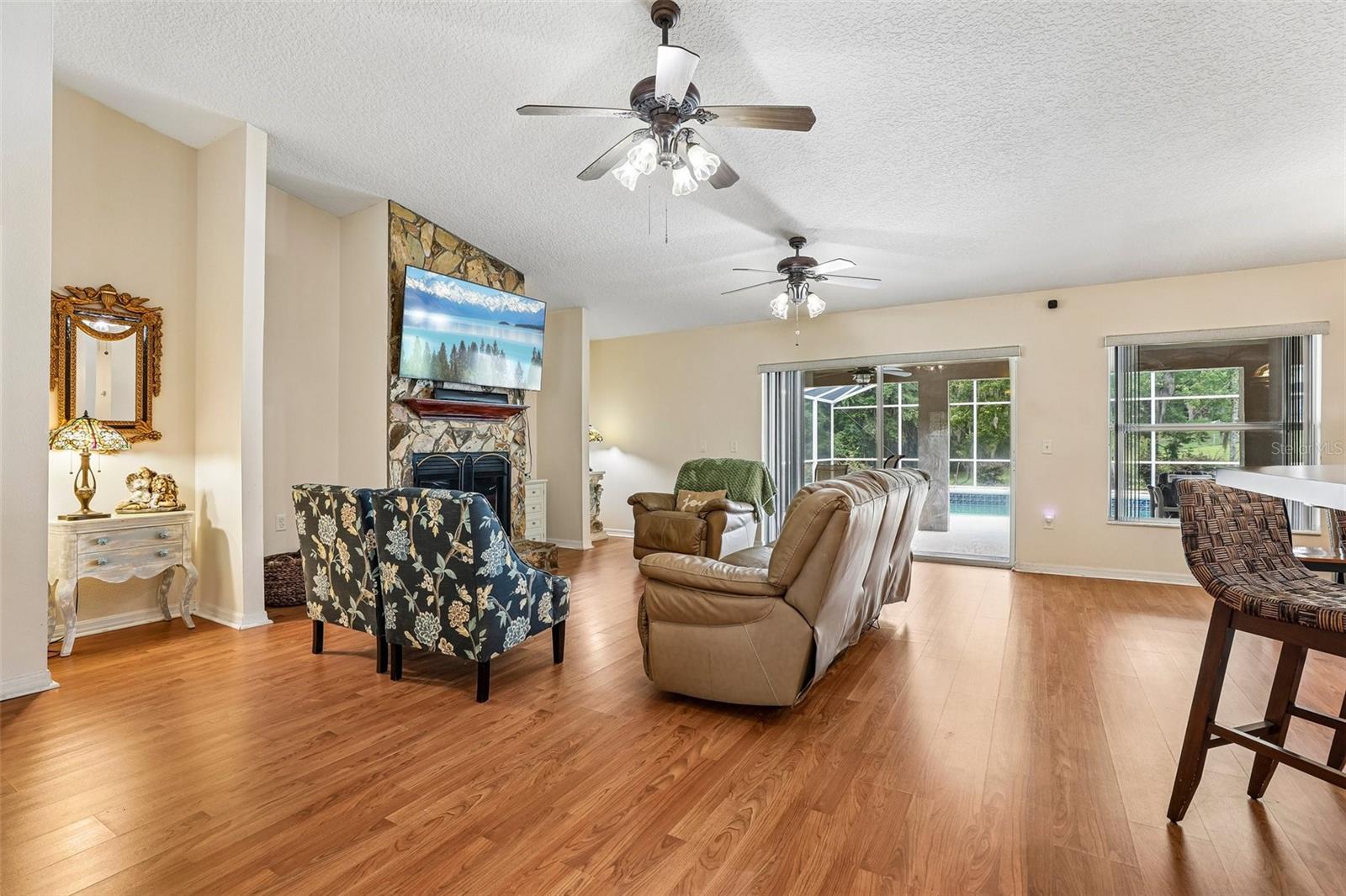 30733 BUTTERCUP LANE