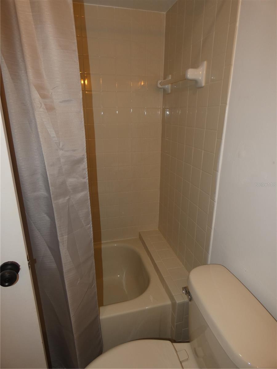 TAHITIAN GARDENS CONDO - Residential