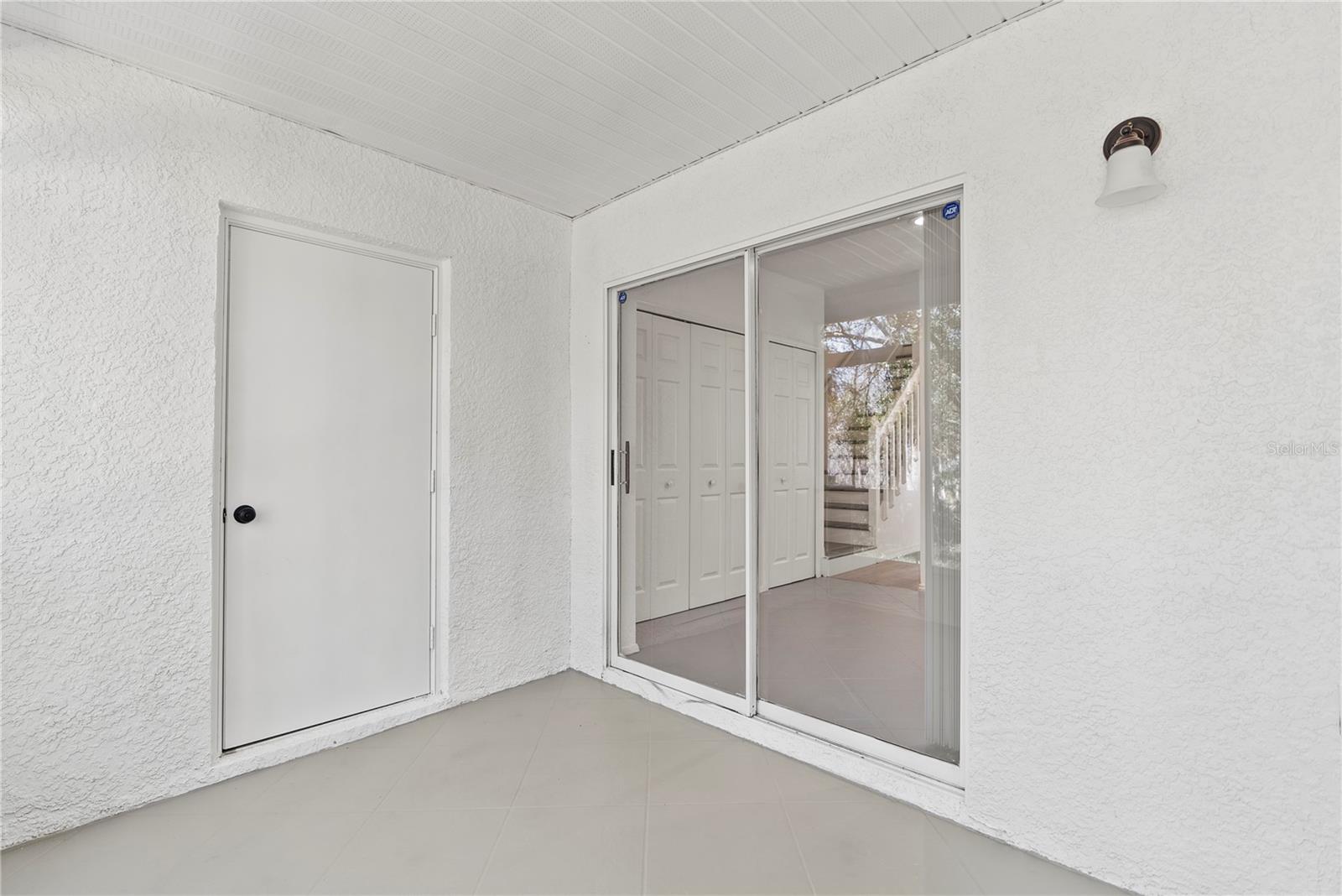 HUNTERS KEY TWNHMS AT NORT - Residential Lease