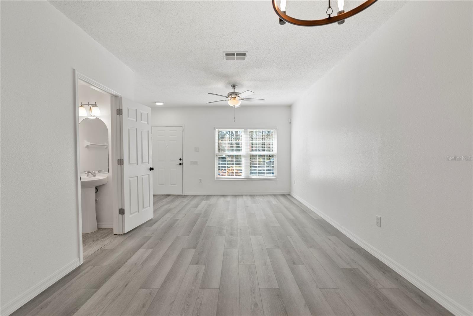 HUNTERS KEY TWNHMS AT NORT - Residential Lease