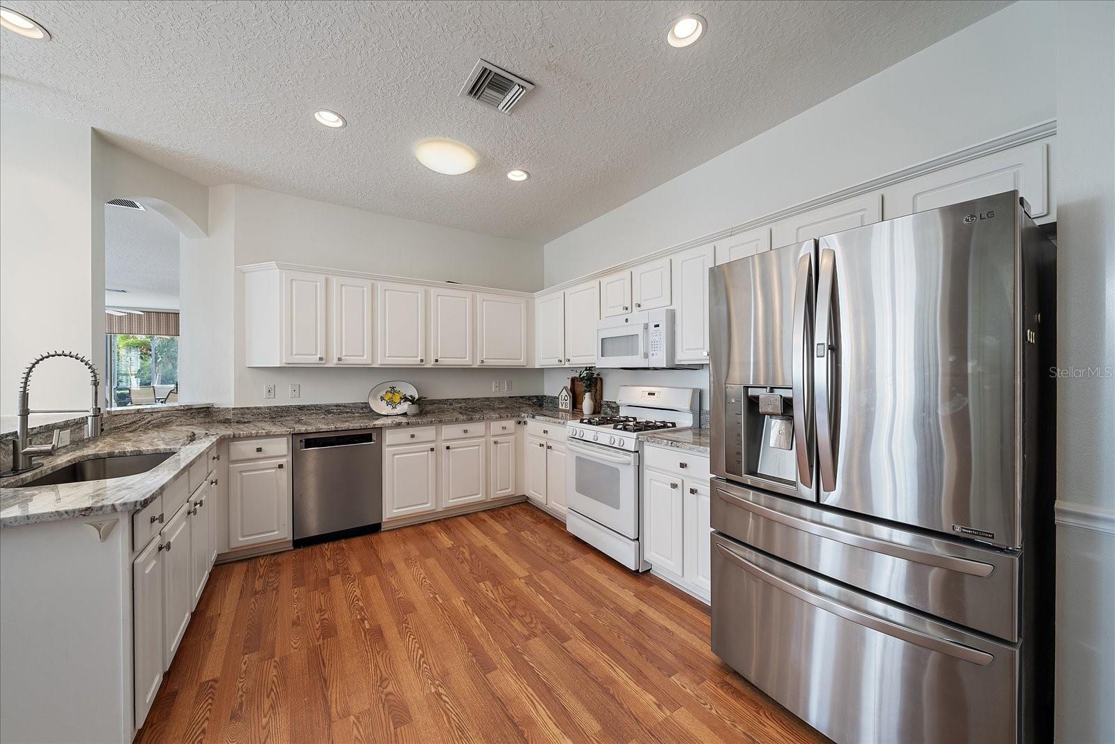 LAKEWOOD RANCH COUNTRY CLUB VILLAGE H - Residential