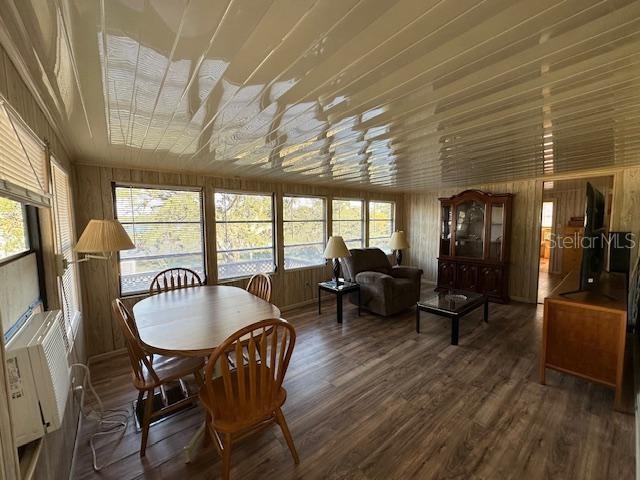 CAMP A WYLE RV RESORT - Residential