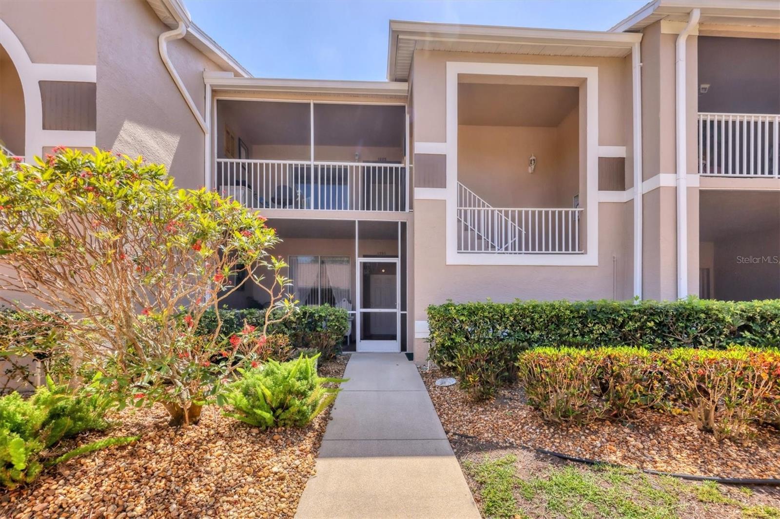 9641 CASTLE POINT DRIVE 1215
