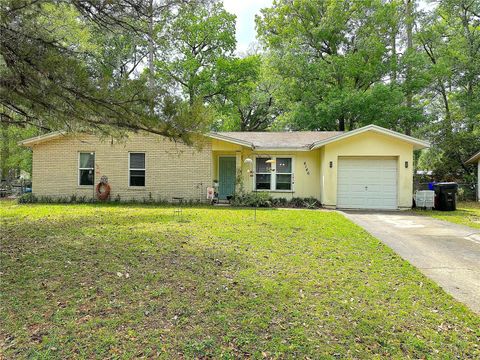 Photo of 4146 NW 30th Terrace, Gainesville, FL 32605 (MLS # GC539225)