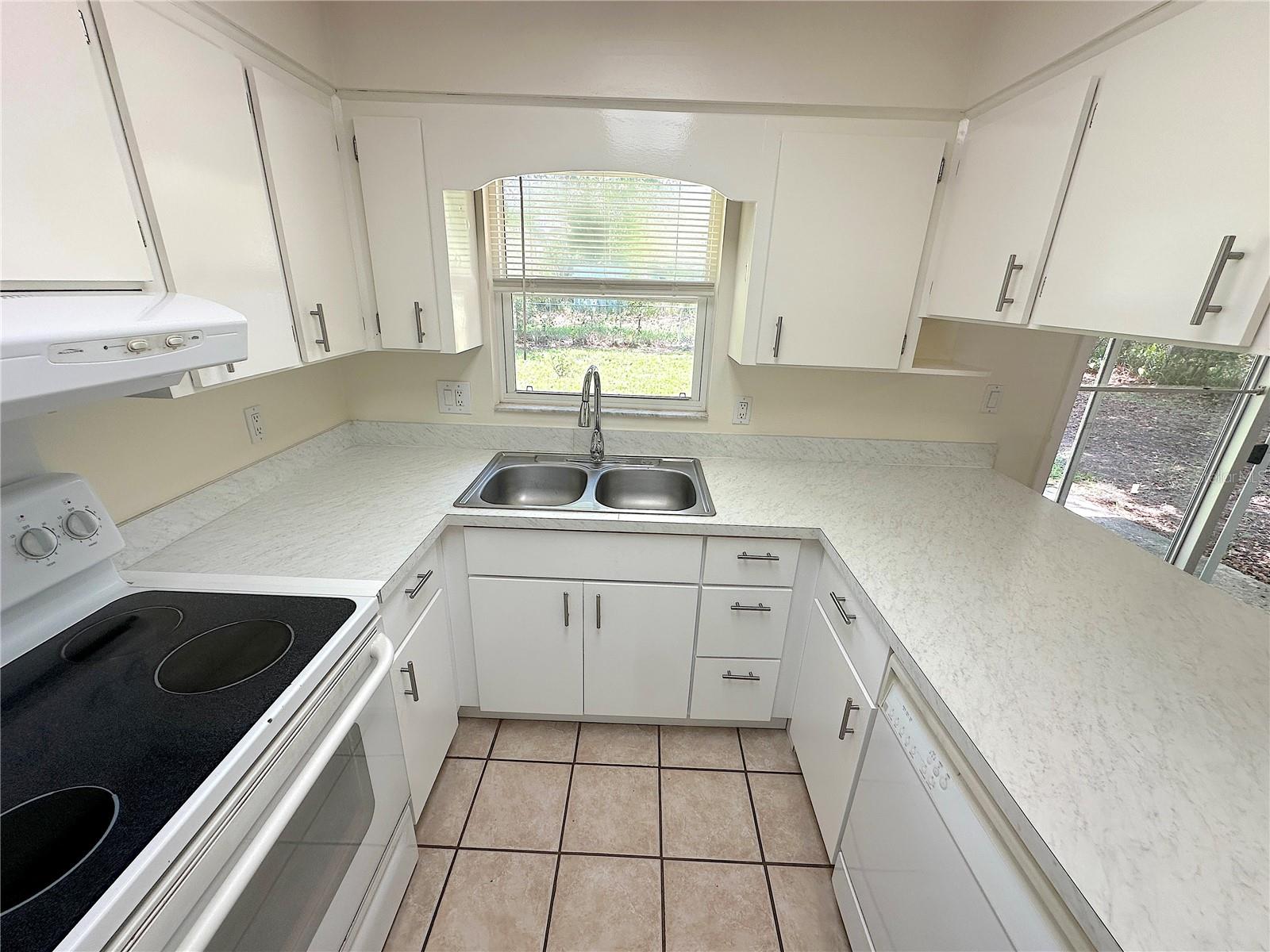 4146 NW 30TH TERRACE