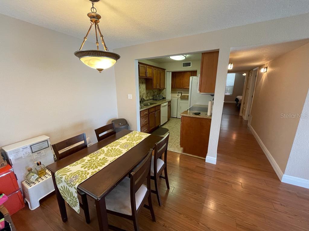 ROYAL ARMS CONDO - Residential Lease