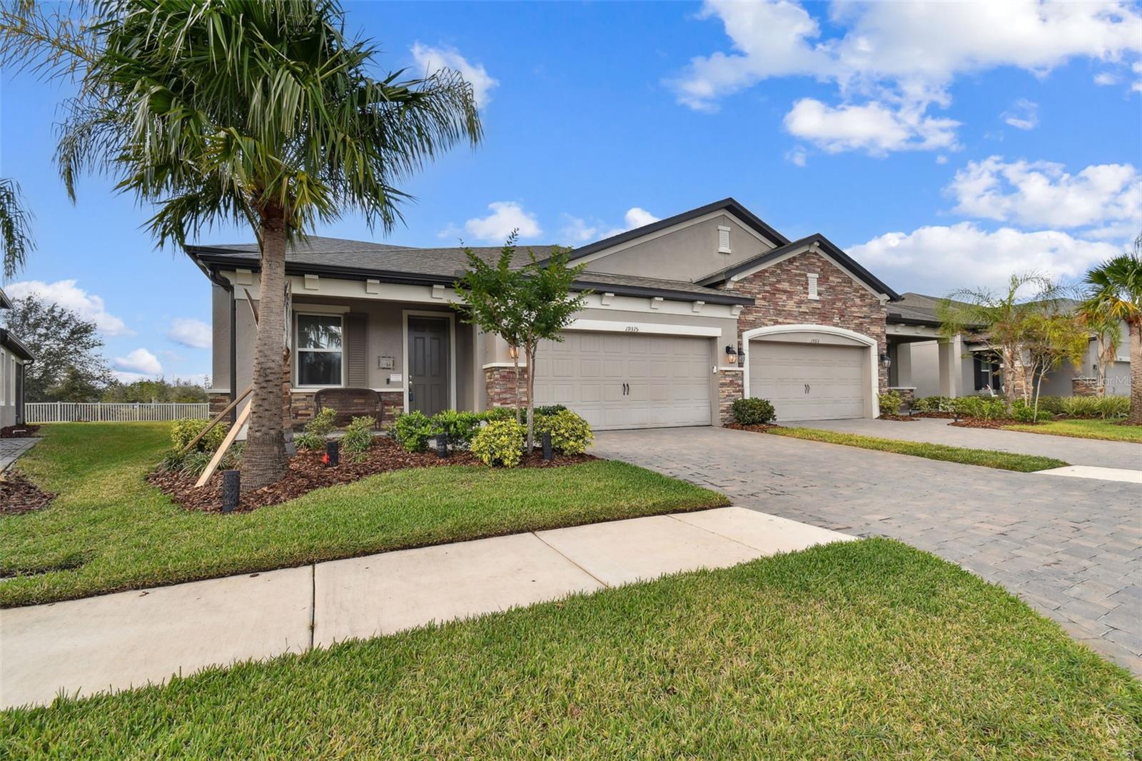 19315 HAWK VALLEY DRIVE