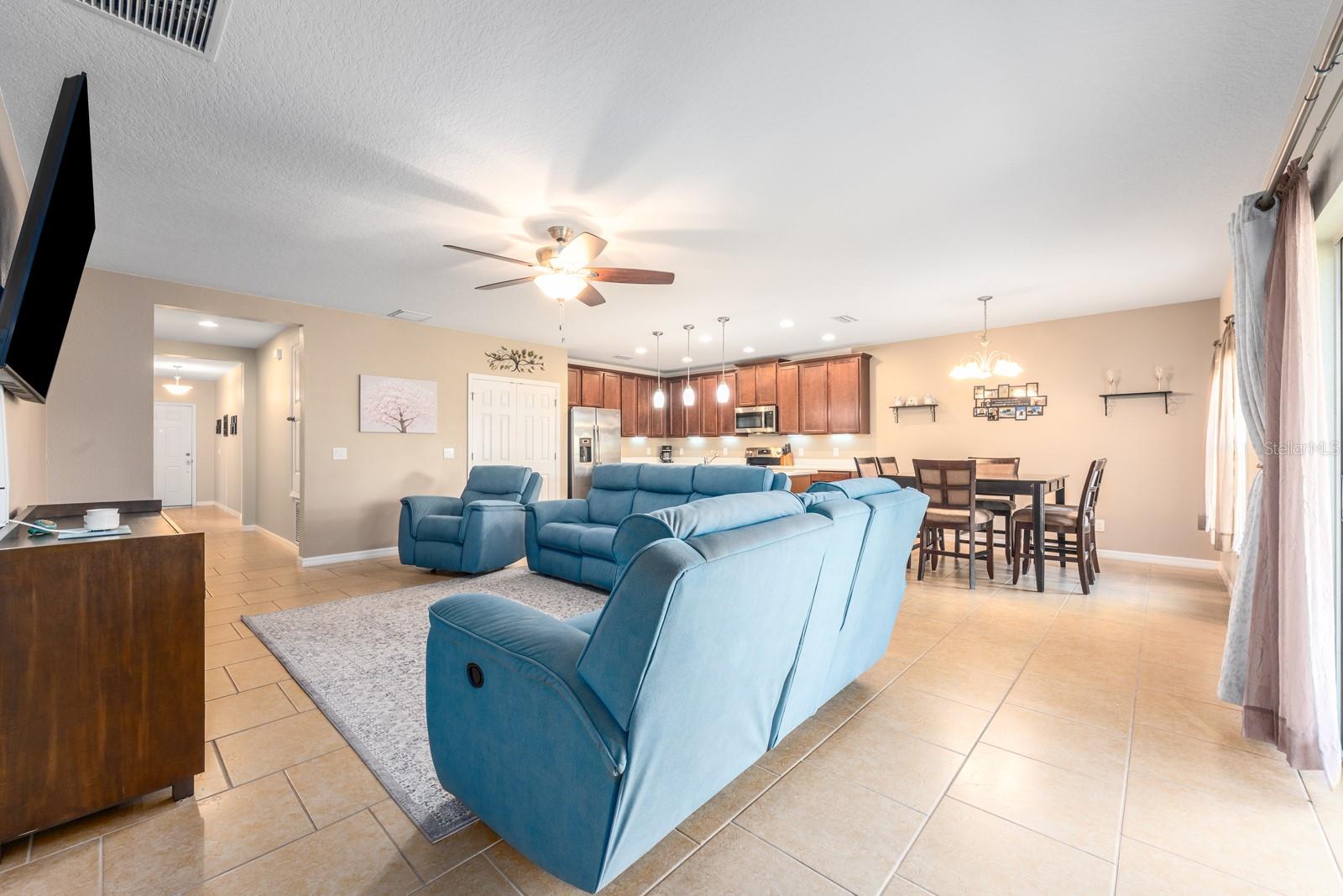 404 IRONSIDE TRAIL DRIVE