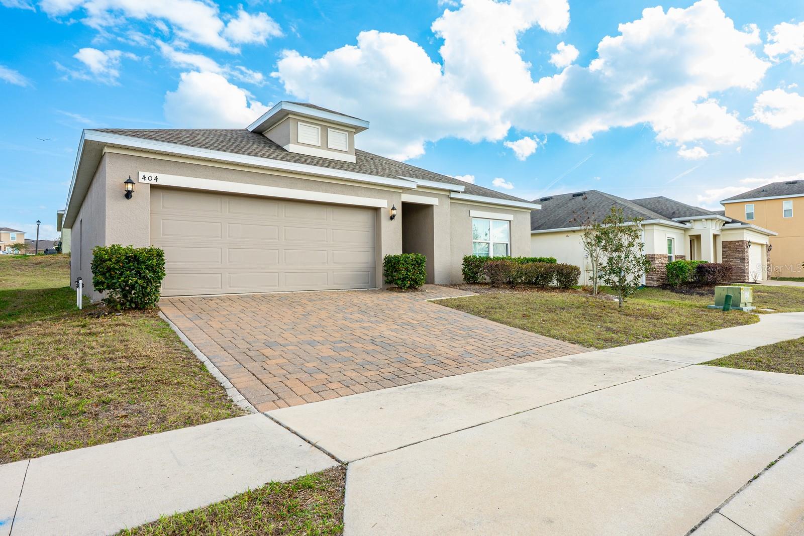 GROVELAND PRESERVE AT SUNRISE PH 01 - Residential