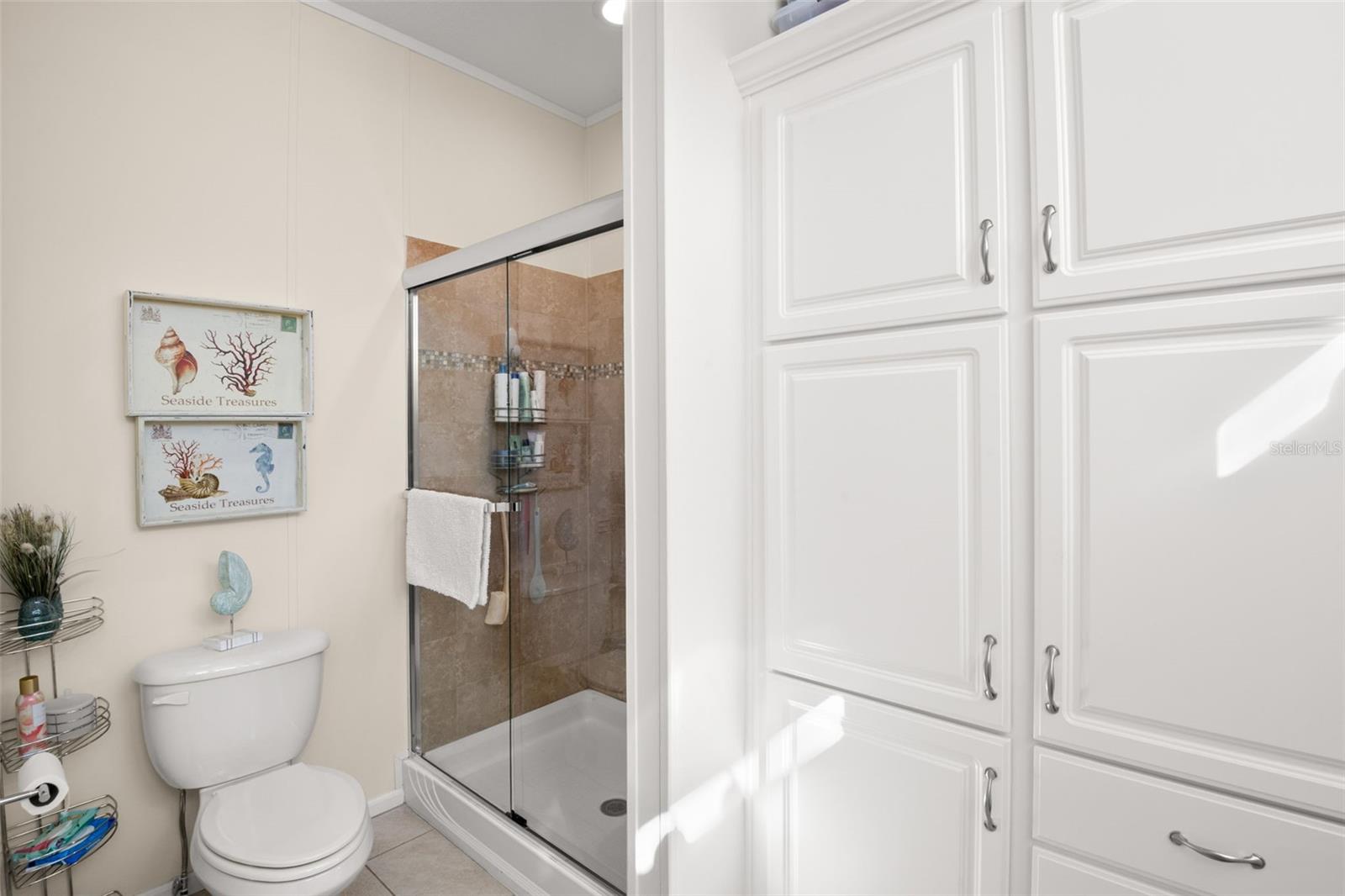 DORAL RO ASSOCIATION INC UNREC - Residential