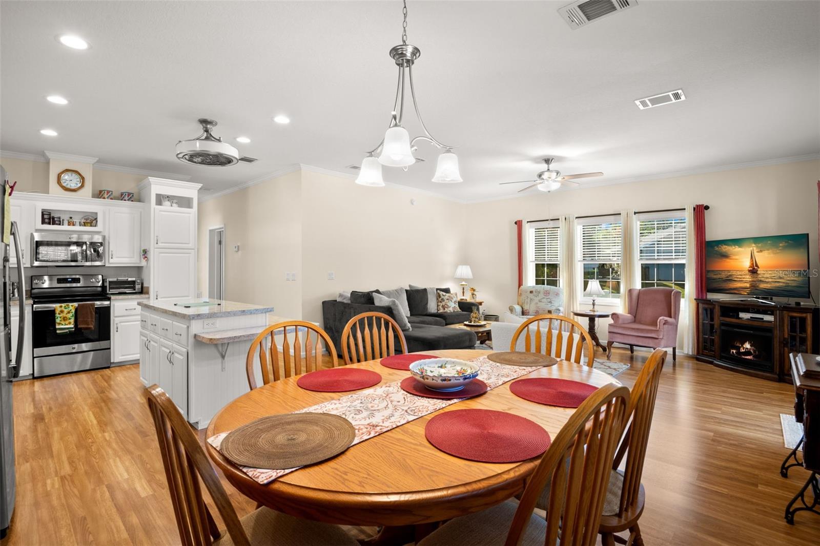 DORAL RO ASSOCIATION INC UNREC - Residential