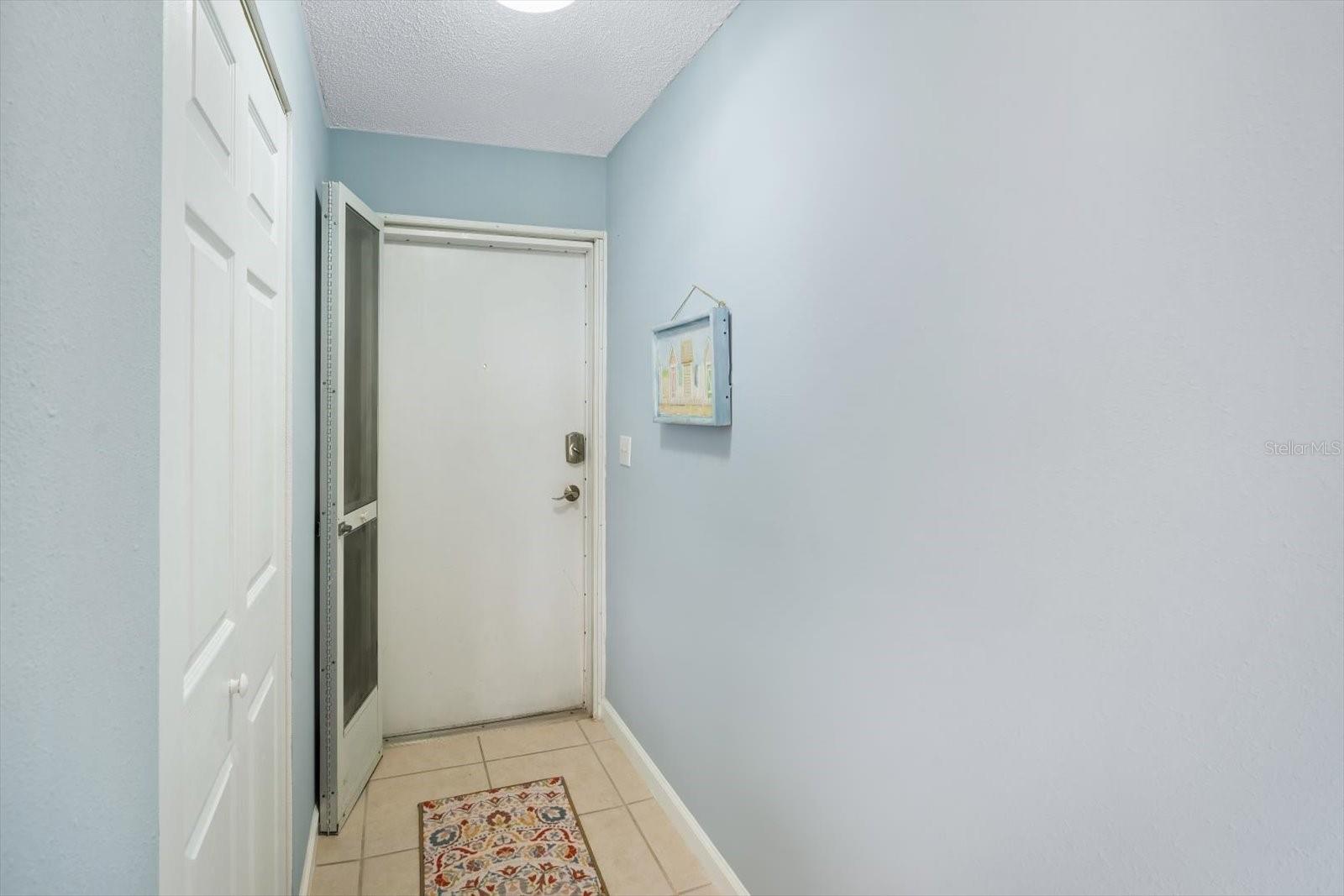 522 PINE AVENUE 1A