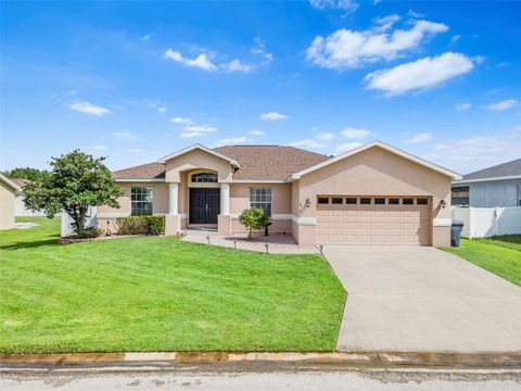 A home in LAKELAND