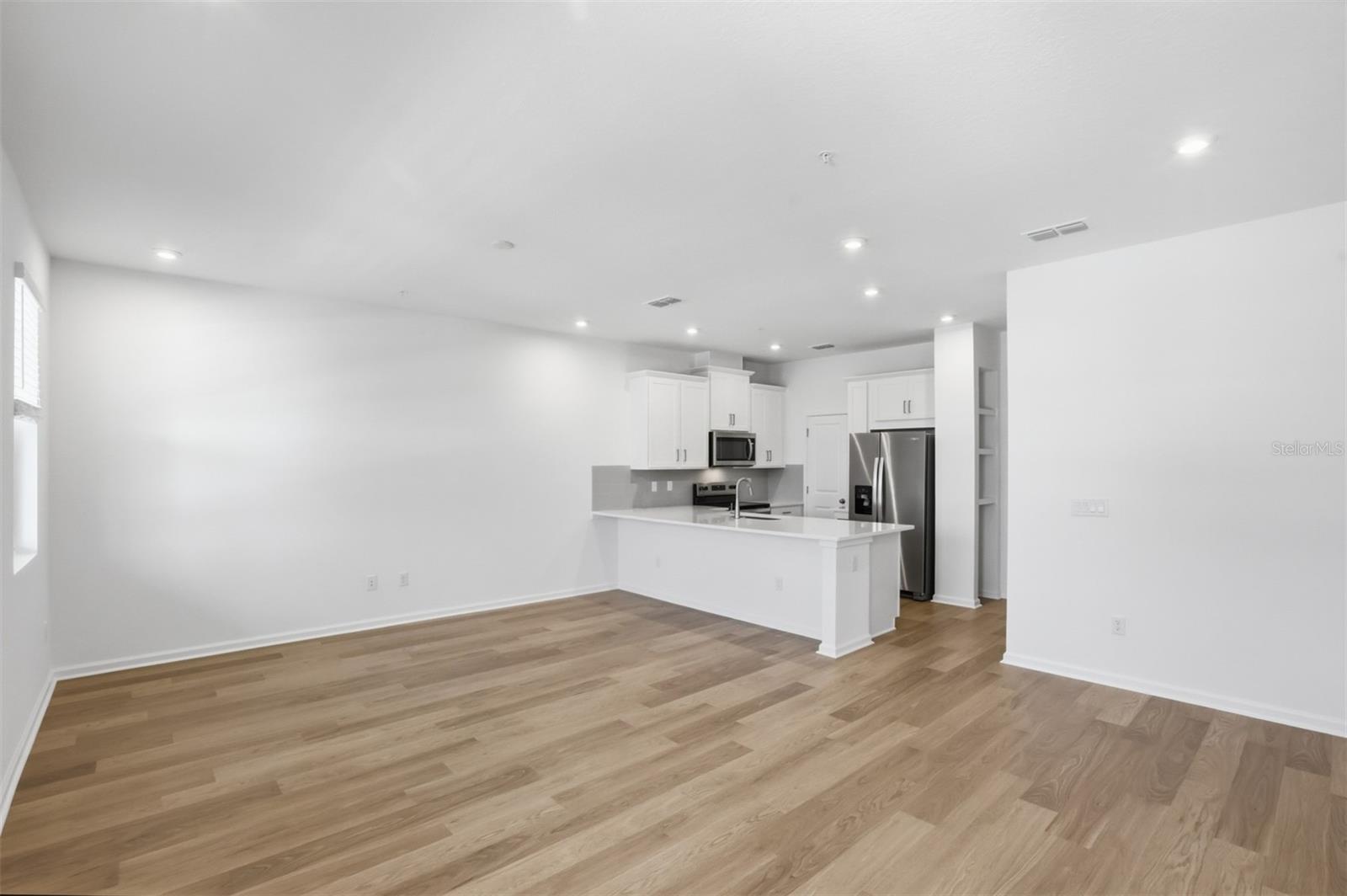 MERIDIAN PARKS PHASE 6 - Residential