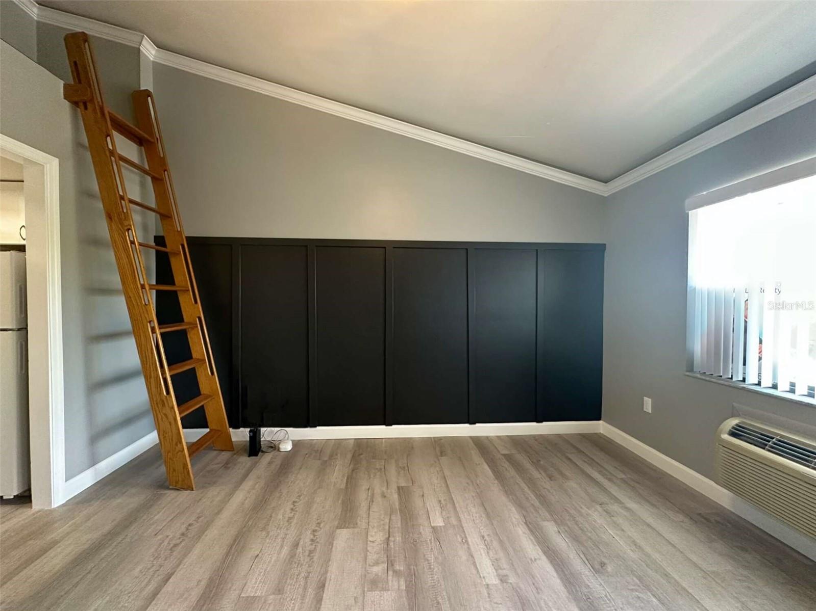 PARADISE LAKES CONDO - Residential Lease