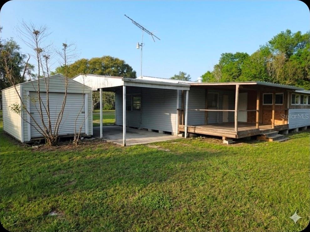 UNREC PORTIONS SE 01/4 NW 01/4 & NW 01/4 - Residential