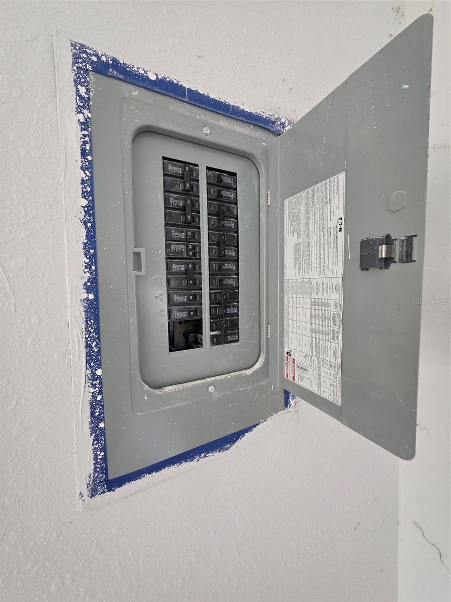 UNREC PORTIONS SE 01/4 NW 01/4 & NW 01/4 - Residential