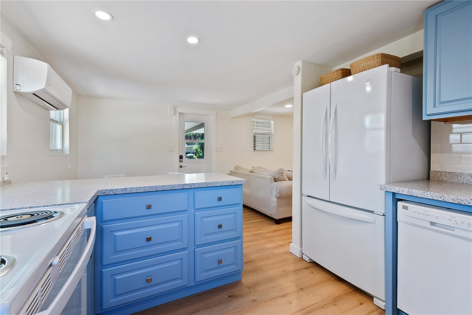 LOMA LINDA PARK - Residential Lease