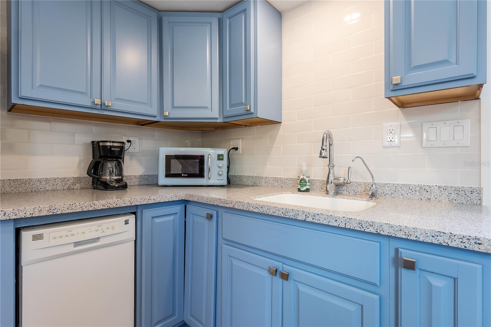 LOMA LINDA PARK - Residential Lease